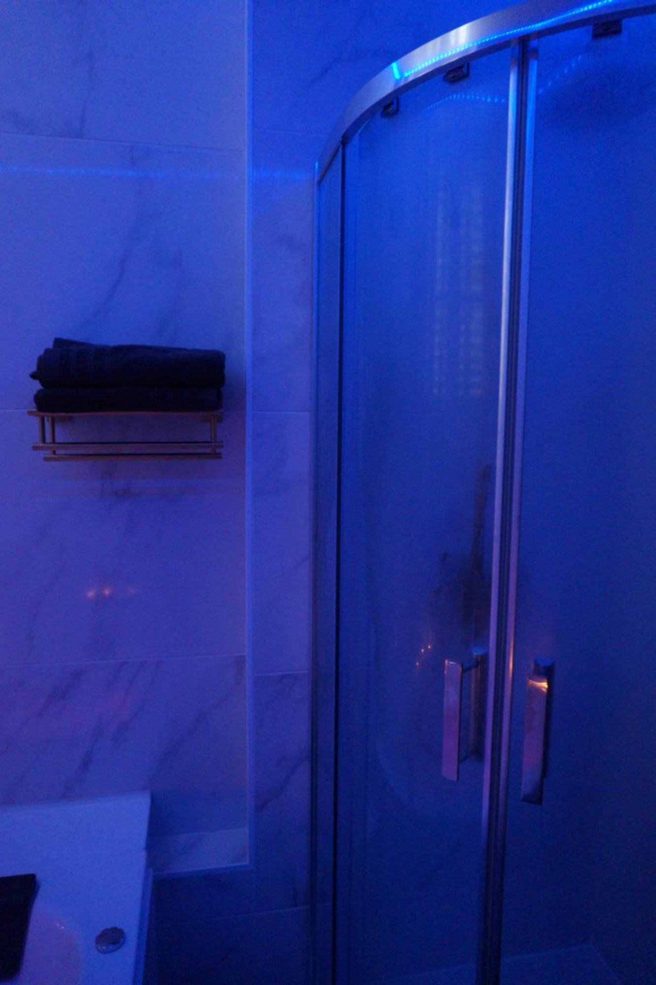 L'Experience Appartement & Spa Prive Шамбери Екстериор снимка