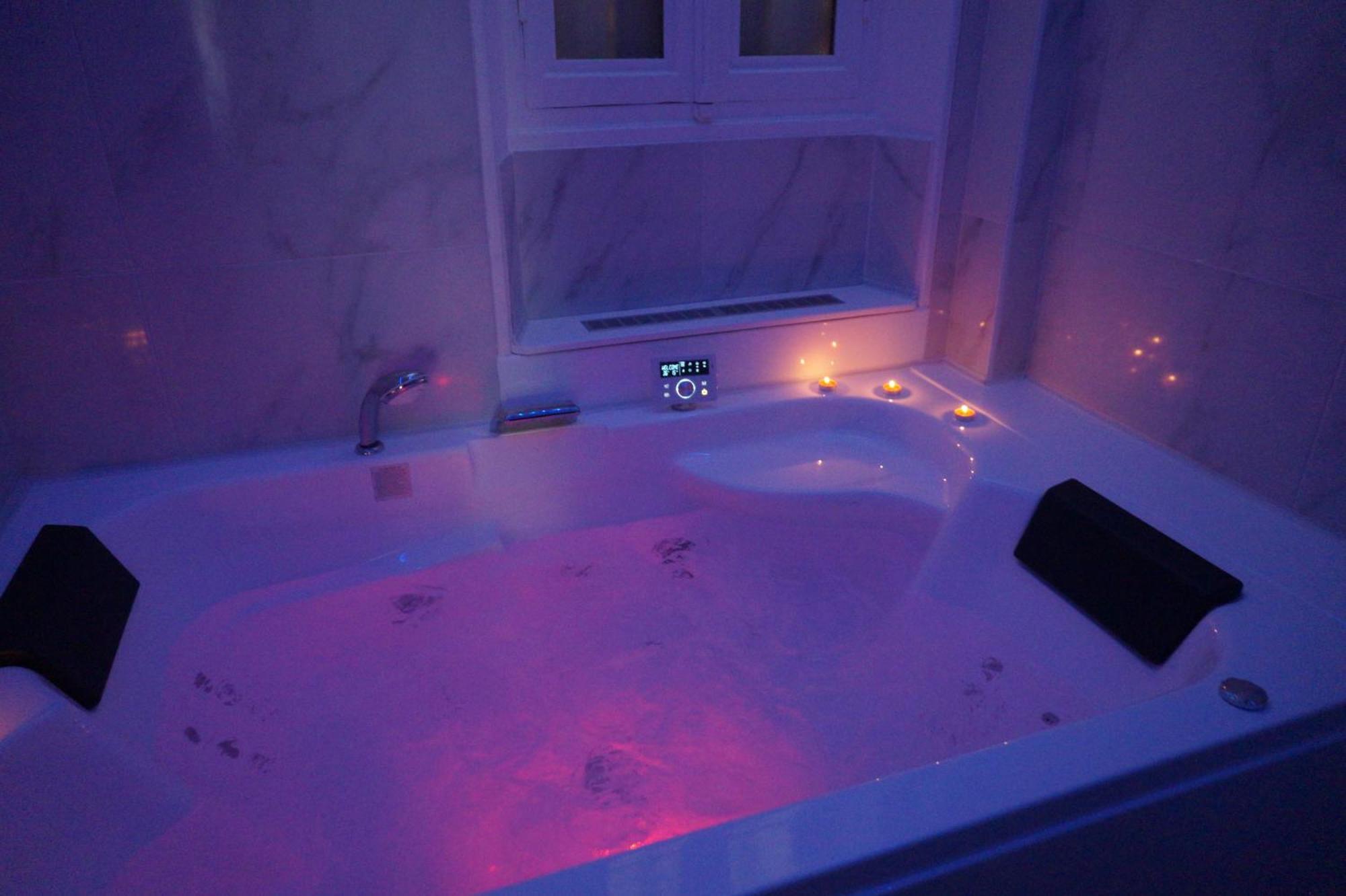 L'Experience Appartement & Spa Prive Шамбери Екстериор снимка